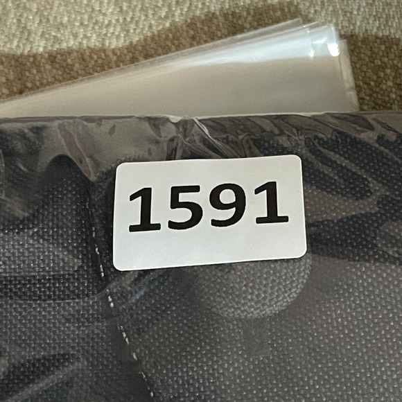 OGIO Women's Brooklyn Tablet Purse Crossbody Bag Classic Black Retro Multipocket - Picture 9 of 9